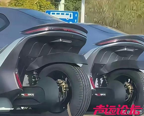 这是啥车？特鲁夫GT5新能源车！-2.jpg